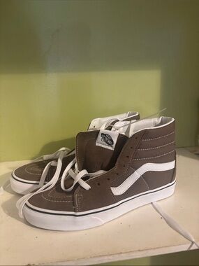 Vans Sk8 Hi color Brown and White High-Top Skate Sneakers size 7